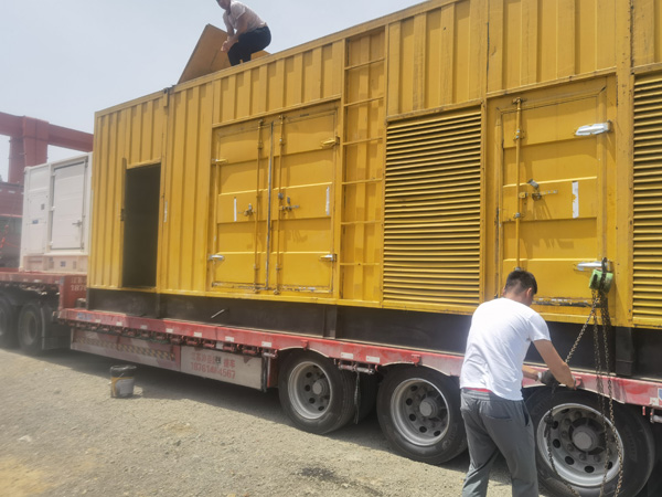 山根镇汽油发电机对供油装置的要求